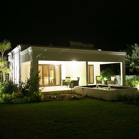 Christofphs Bed & Breakfast Bonnievale Bagian luar foto