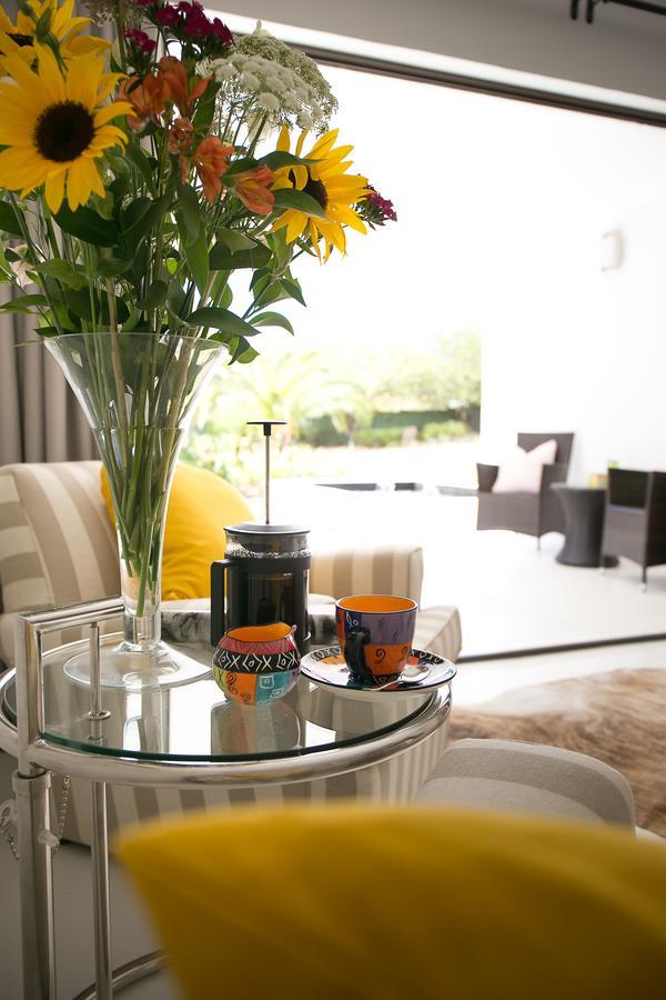 Christofphs Bed & Breakfast Bonnievale Bagian luar foto