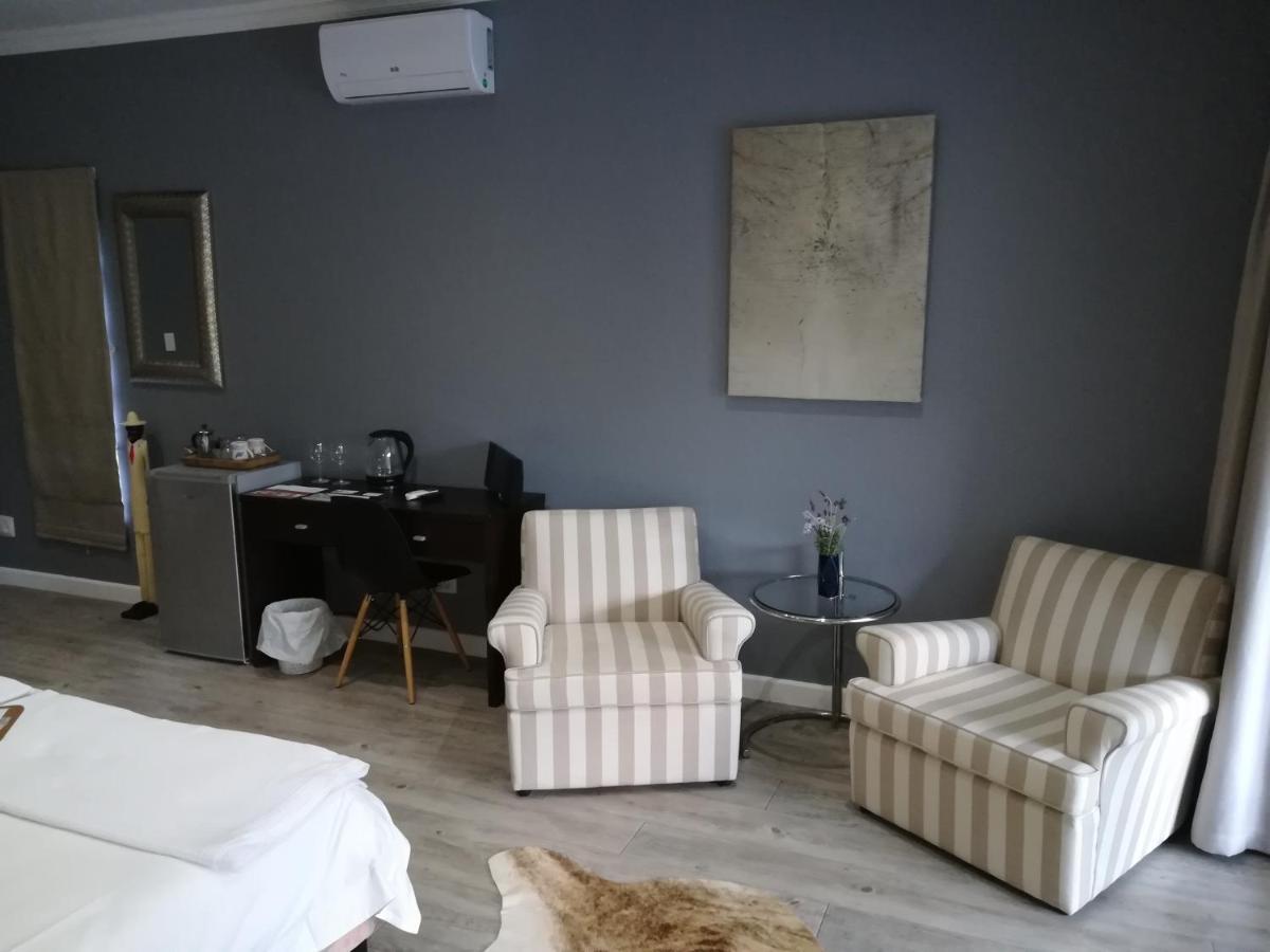 Christofphs Bed & Breakfast Bonnievale Bagian luar foto
